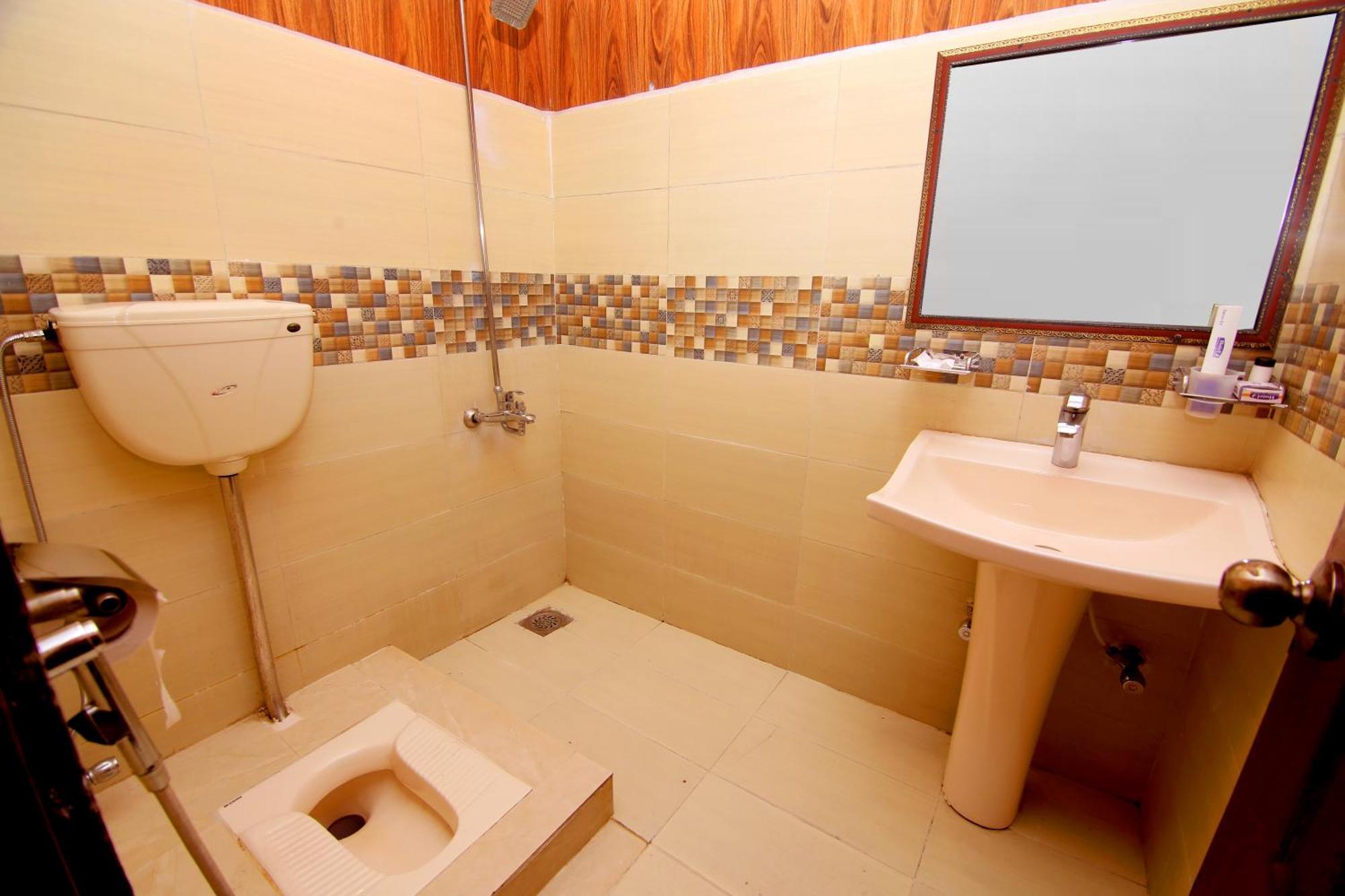 Premier Inn Johar Town Lahore Ngoại thất bức ảnh