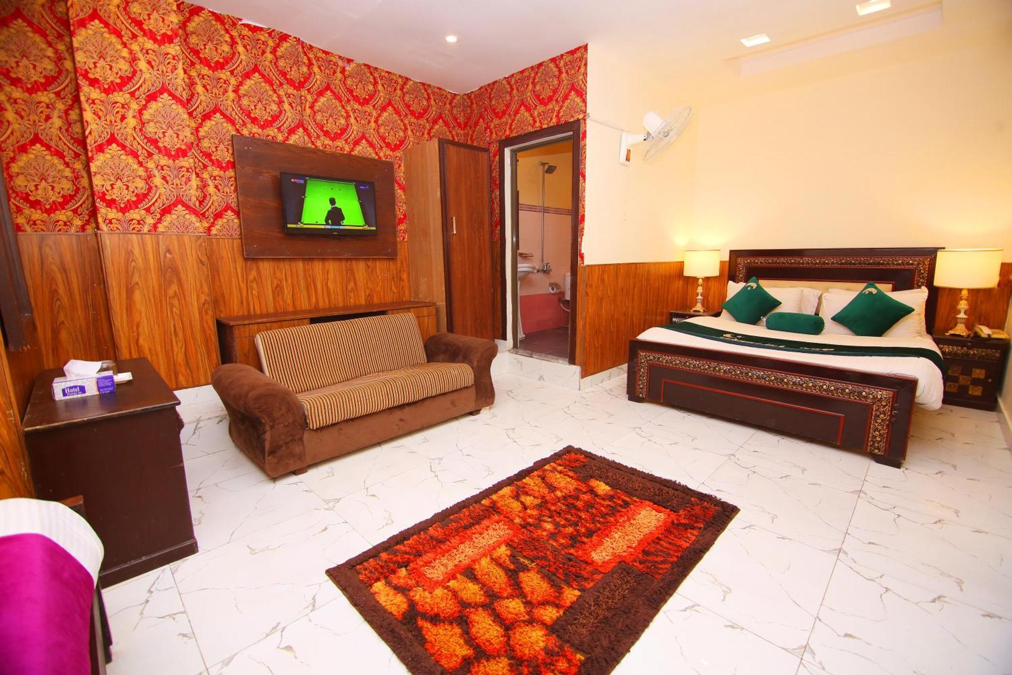 Premier Inn Johar Town Lahore Ngoại thất bức ảnh